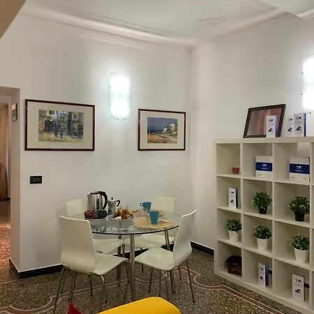 Casa Paola By Holiday World Genova